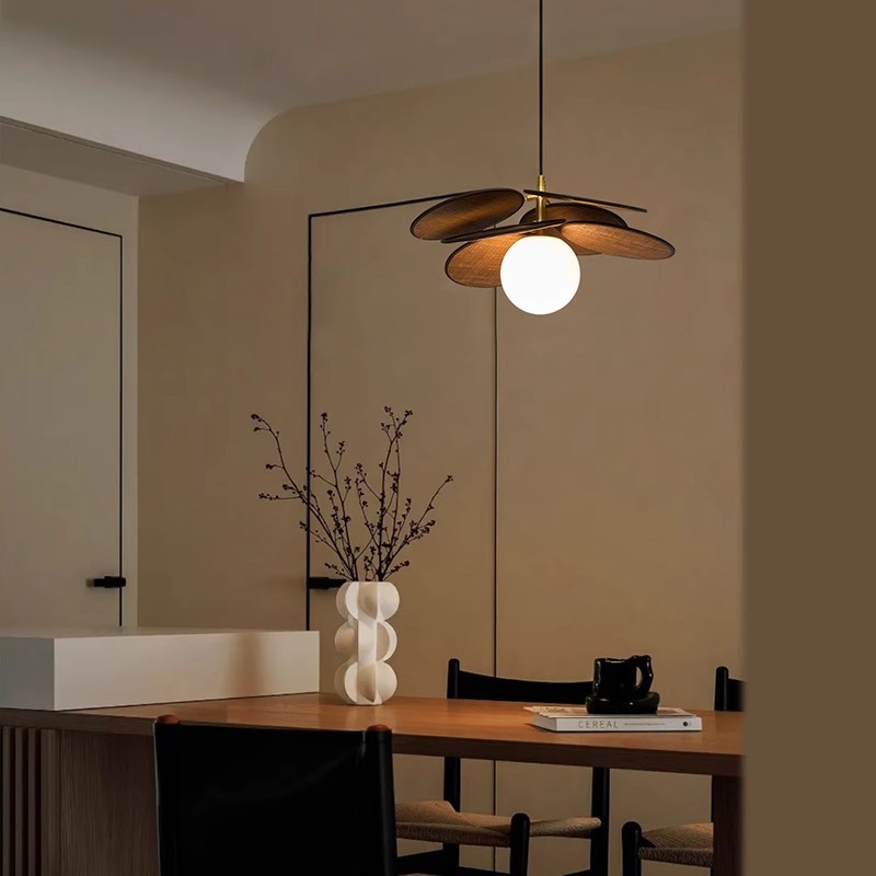 2025 New Japanese Dining Room Chandelier Retro Chinese Style Pendant Light for Master Bedroom Study Balcony Stairs
