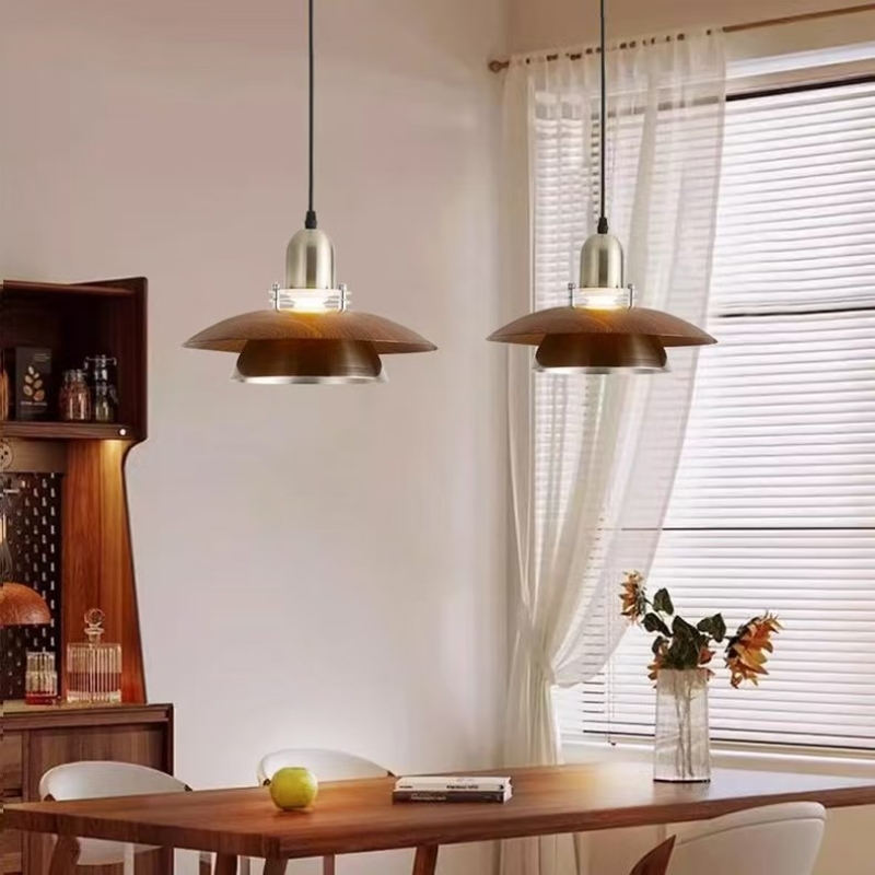 American Retro Industrial Style Iron Bar Hotel LED Balcony Small Chandelier